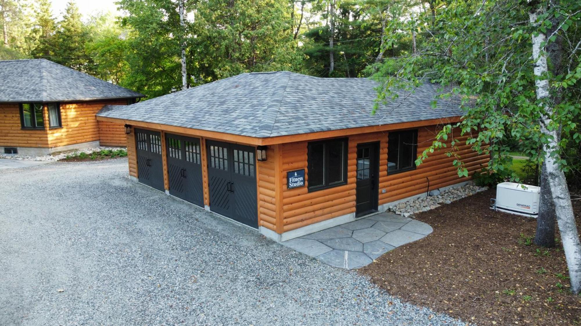 Haliburton Post House Hotell Minden Eksteriør bilde
